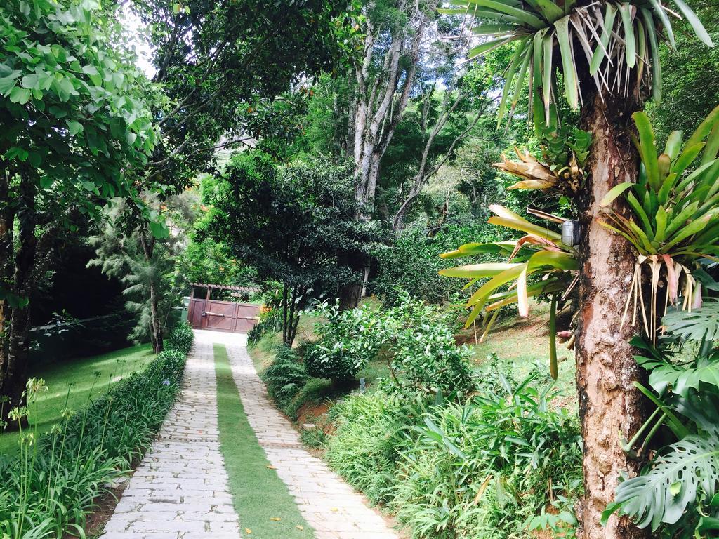 Su Paradise Villa Chales E Suites Correas Exteriör bild